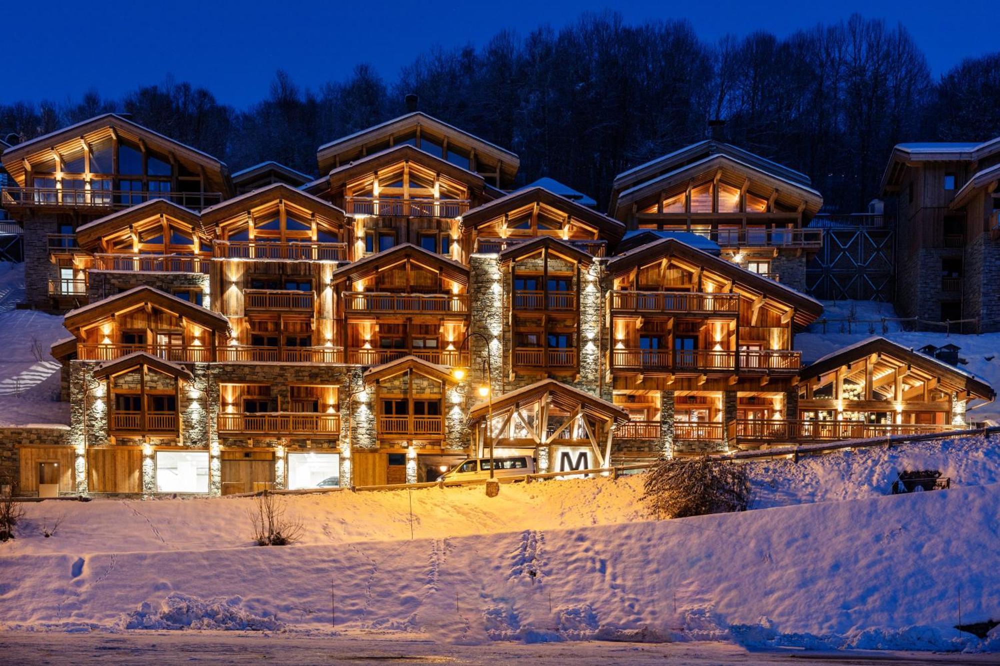 M Lodge & Spa แซ็ง-มาร์แต็ง-เดอ-แบลวีย์ ภายนอก รูปภาพ